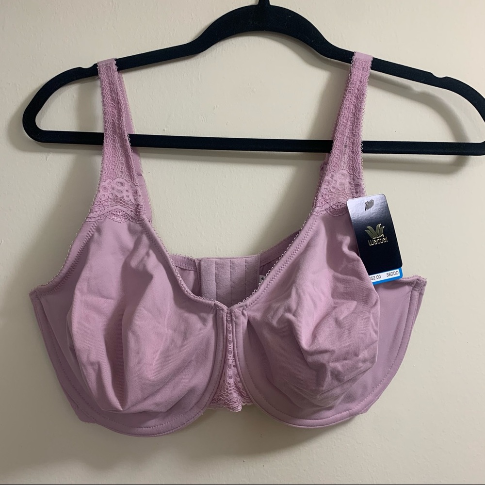 Soft Embrace Underwire Bra Size 38DDD Mid Coverage Underwire Unlined Cups